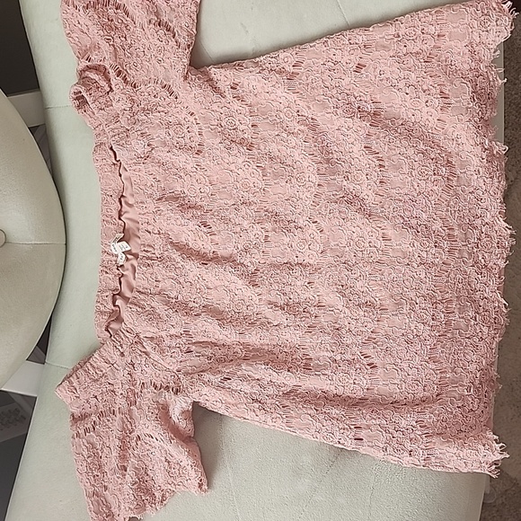 Off shoulder top lace - Picture 1 of 7